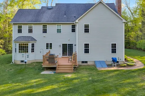 $789,500 | 10 Turner Lane, Sturbridge, MA 01566