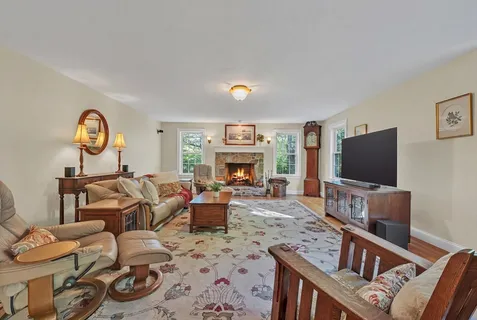 $789,500 | 10 Turner Lane, Sturbridge, MA 01566