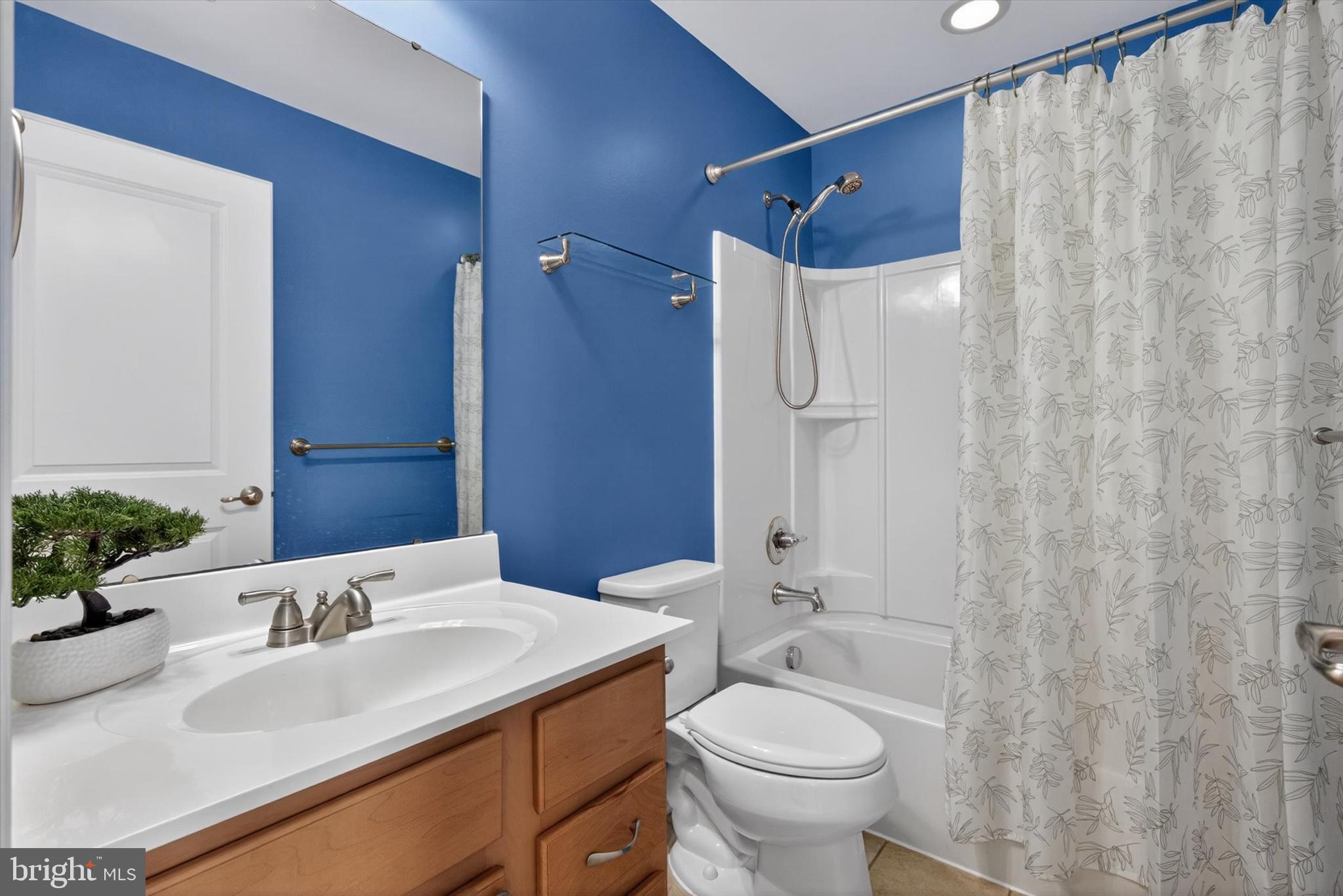 37 South Center Street Hanover, PA 17331 - Photo 24 of 32