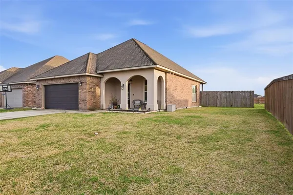 $237,000 | 1887 Poeyfarre Drive, Lake Charles, LA 70611