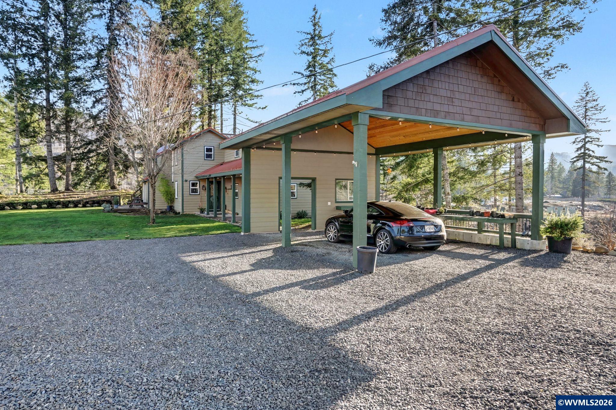 32365 North Fork Road Lyons, OR 97358 - Photo 8 of 50