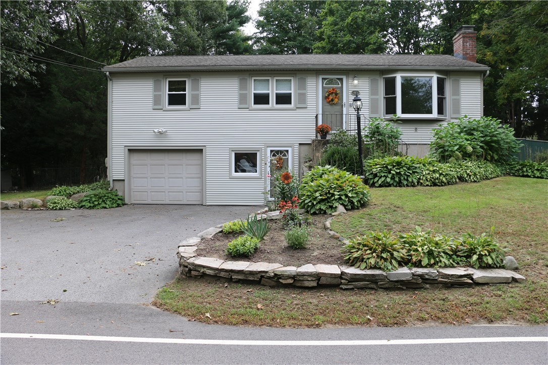 46 S Road North Kingstown, RI 02852 - Photo 1 of 39 Gallery Image 1