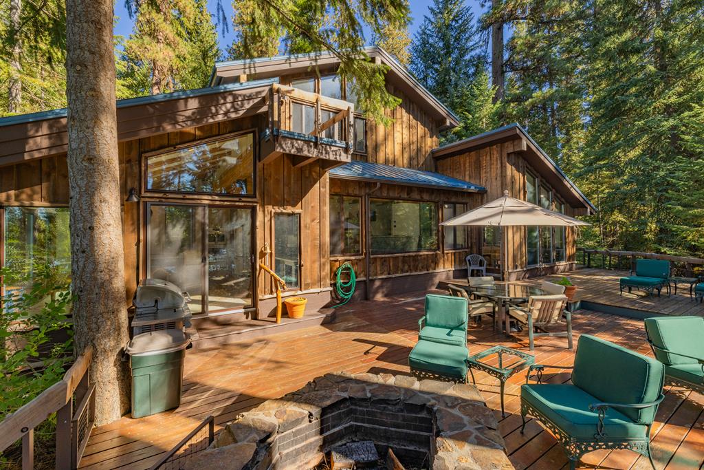 2245 Edgemere McCall, ID 83638 - Photo 49 of 98 Back deck.