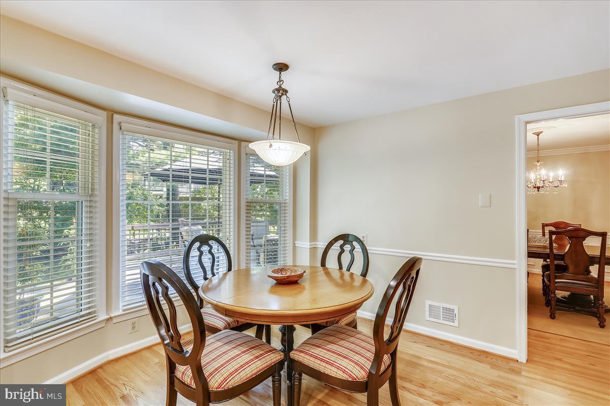 8716 Cold Spring Road Potomac, MD 20854 - Photo 13 of 64