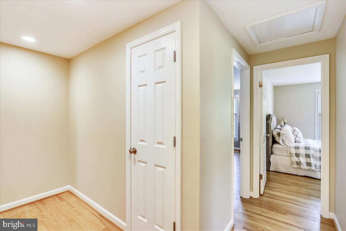 8716 Cold Spring Road Potomac, MD 20854 - Photo 39 of 64