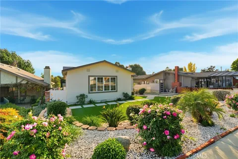 $4,800 | 274 West Laurel Avenue, Sierra Madre, CA 91024