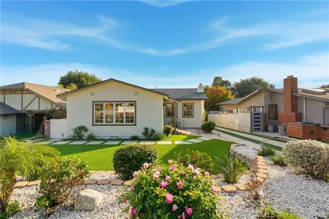 $4,800 | 274 West Laurel Avenue, Sierra Madre, CA 91024