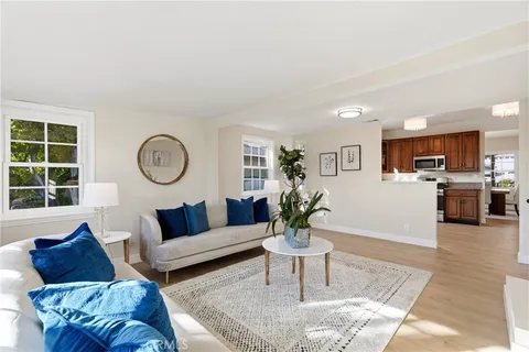 $4,800 | 274 West Laurel Avenue, Sierra Madre, CA 91024