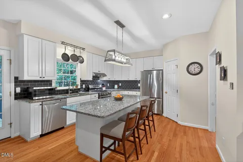 $689,000 | 115 Lonebrook Drive, Chapel Hill, NC 27516