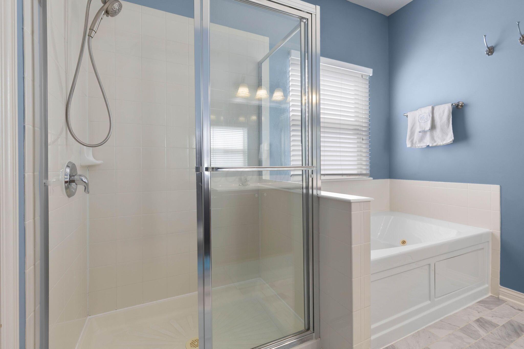 5658 Wexler Road Dublin, OH 43016 - Photo 29 of 54 Primary Bath Shower + Garden Tub
