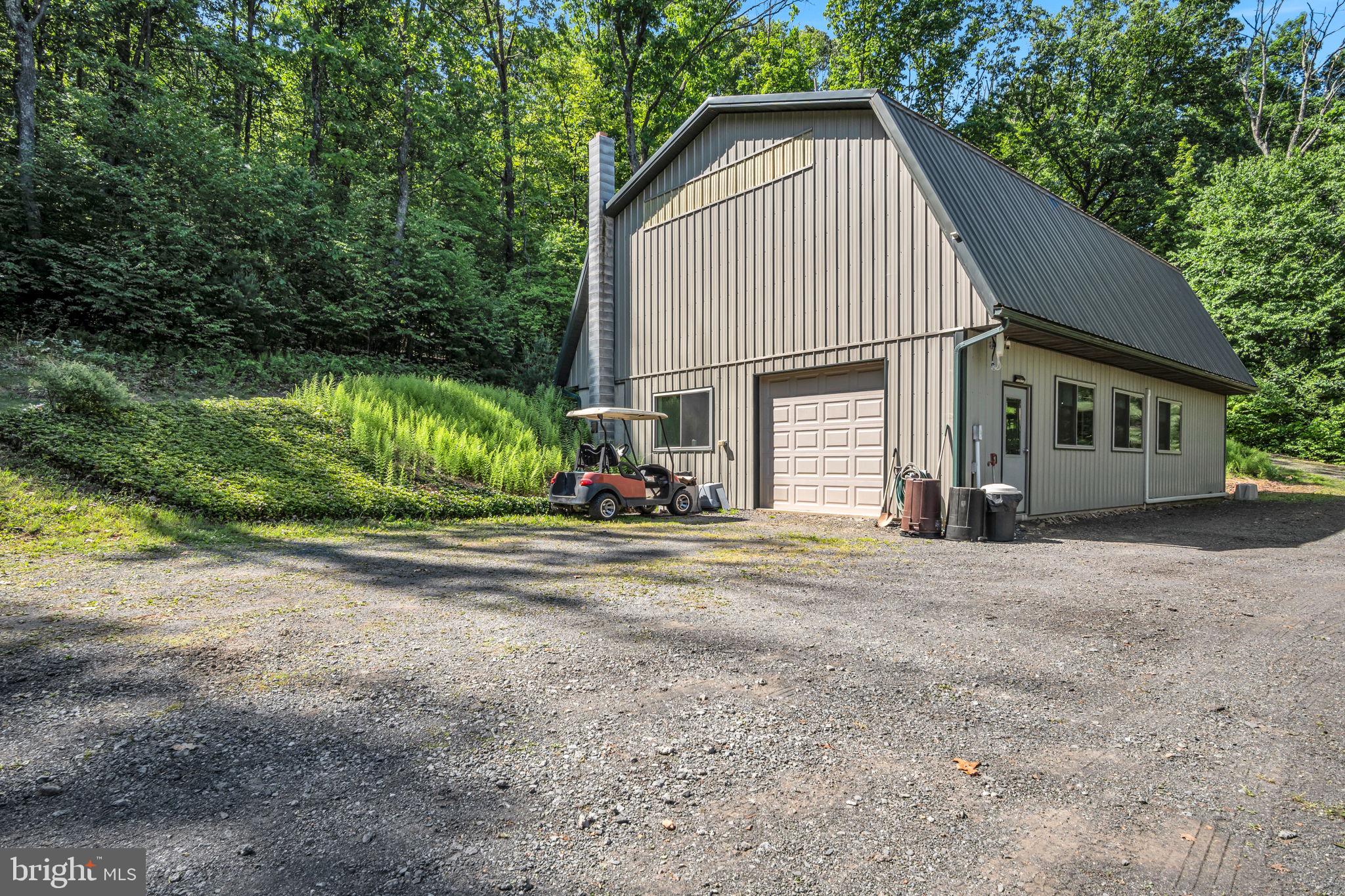 354 Owl Hollow Road Millerstown, PA 17062 - Photo 3 of 36