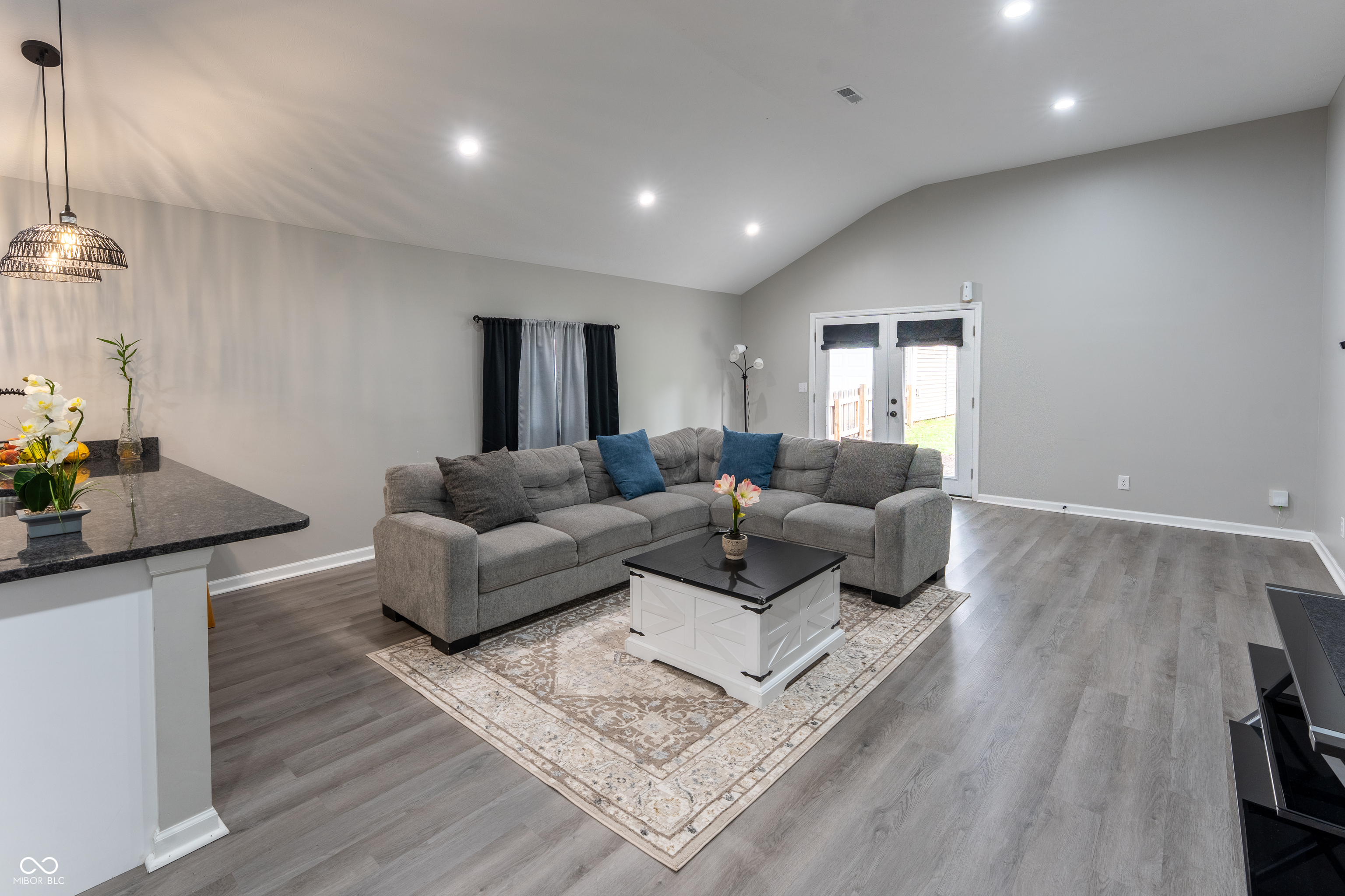 4024 Cossell Road Indianapolis, IN 46222 - Photo 10 of 30