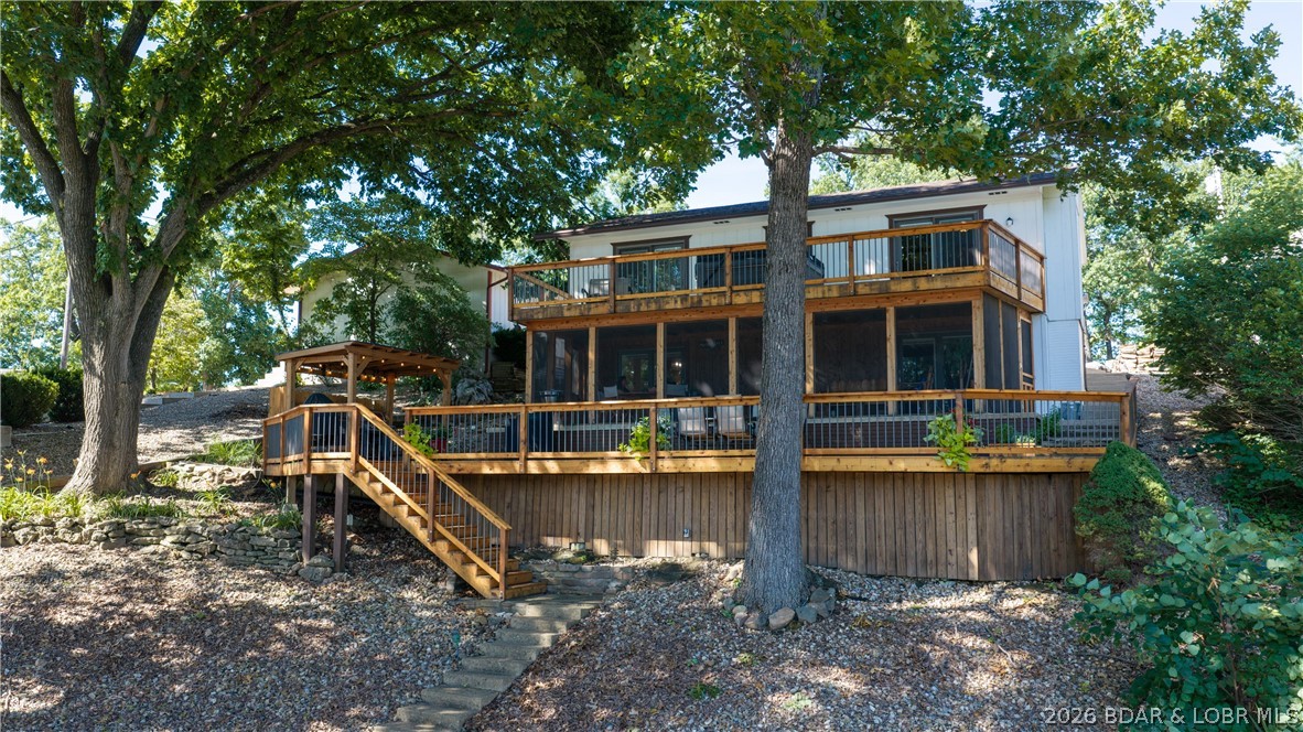 701 Graham Point Camdenton, MO 65020 - Photo 3 of 37