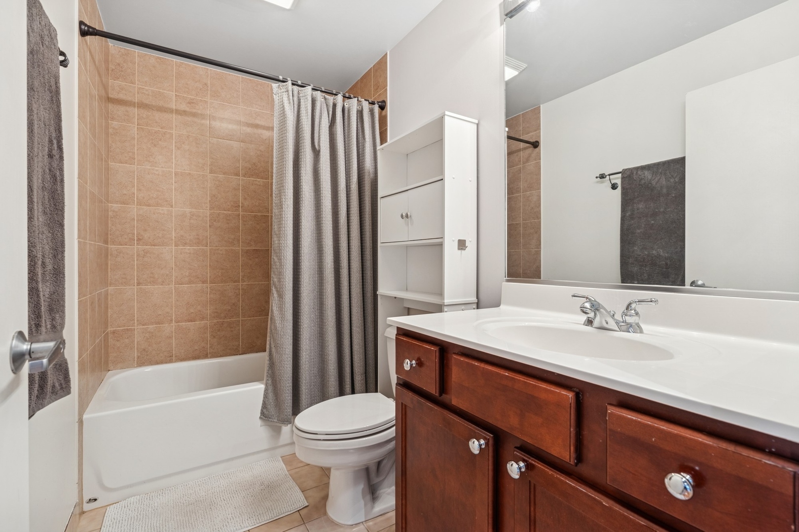 1069 West 14th Place, Unit 333 Chicago, IL 60608 - Photo 13 of 16