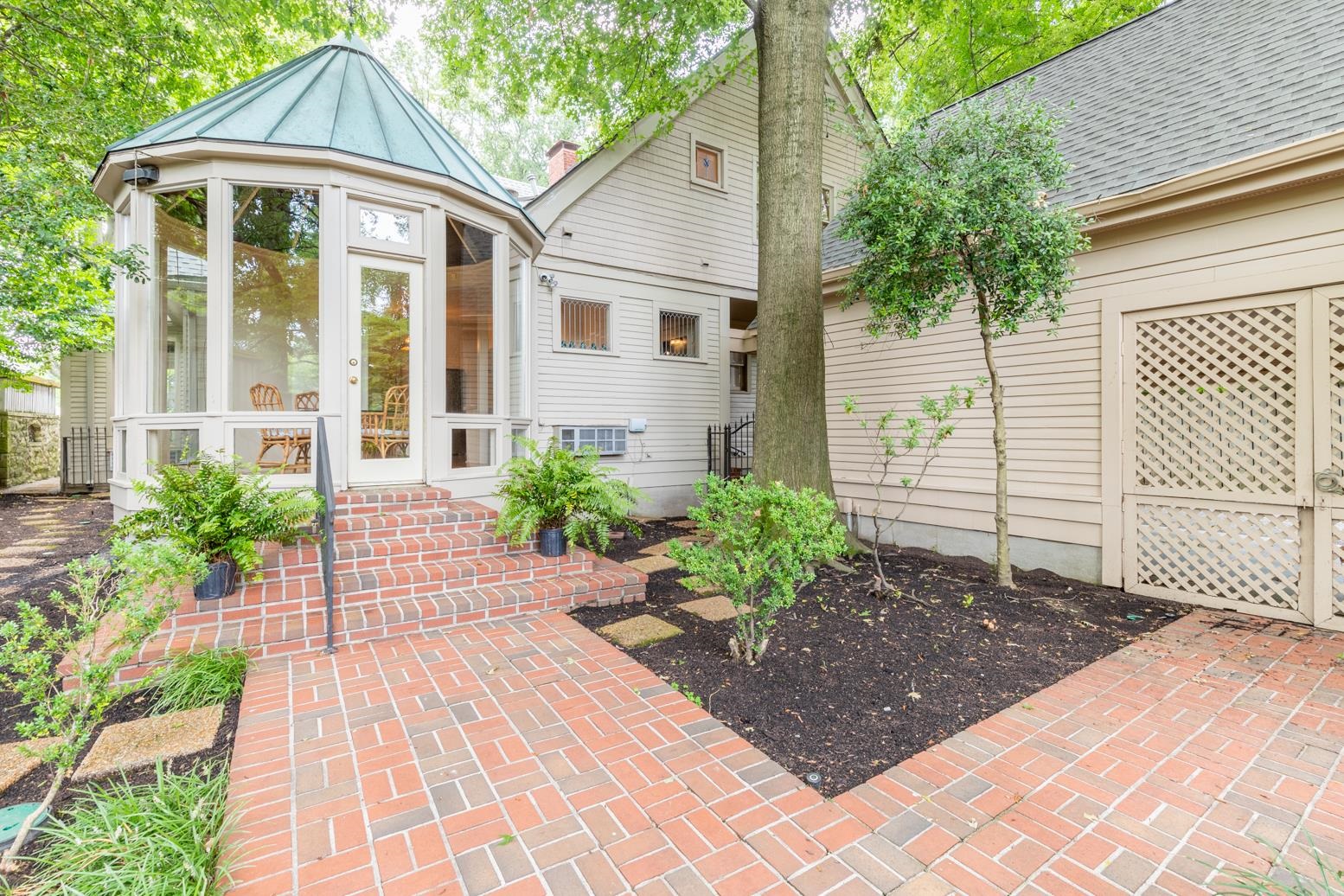 629 Rozelle Street Memphis, TN 38104 - Photo 32 of 40 Gallery Image 32