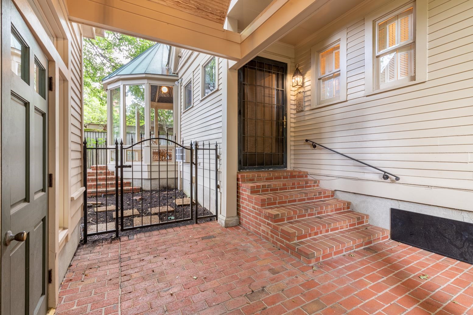 629 Rozelle Street Memphis, TN 38104 - Photo 33 of 40 Gallery Image 33