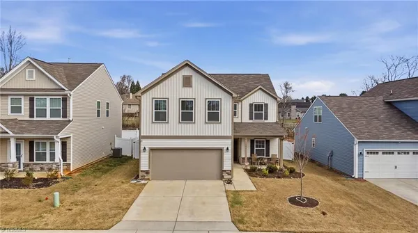 $347,000 | 1891 Gatehouse Vw Drive, Winston-Salem, NC 27127