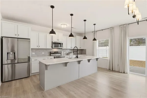 $347,000 | 1891 Gatehouse Vw Drive, Winston-Salem, NC 27127