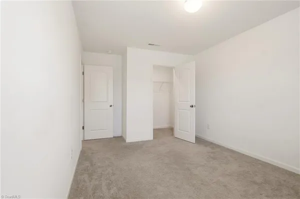 $347,000 | 1891 Gatehouse Vw Drive, Winston-Salem, NC 27127