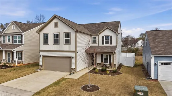 $347,000 | 1891 Gatehouse Vw Drive, Winston-Salem, NC 27127