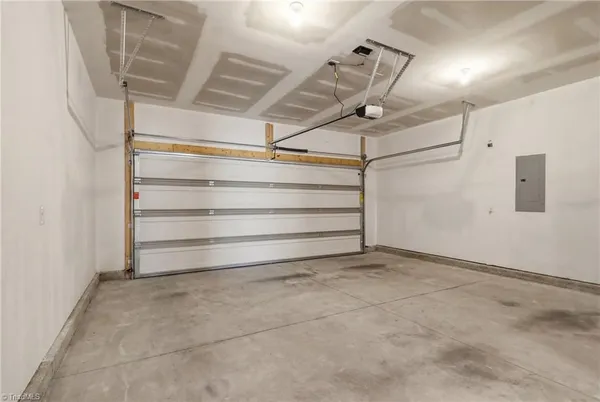 $347,000 | 1891 Gatehouse Vw Drive, Winston-Salem, NC 27127