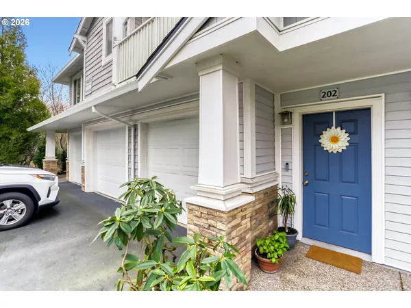 $278,800 | 14655 Southwest Beard Road, Unit 202, Beaverton, OR 97007