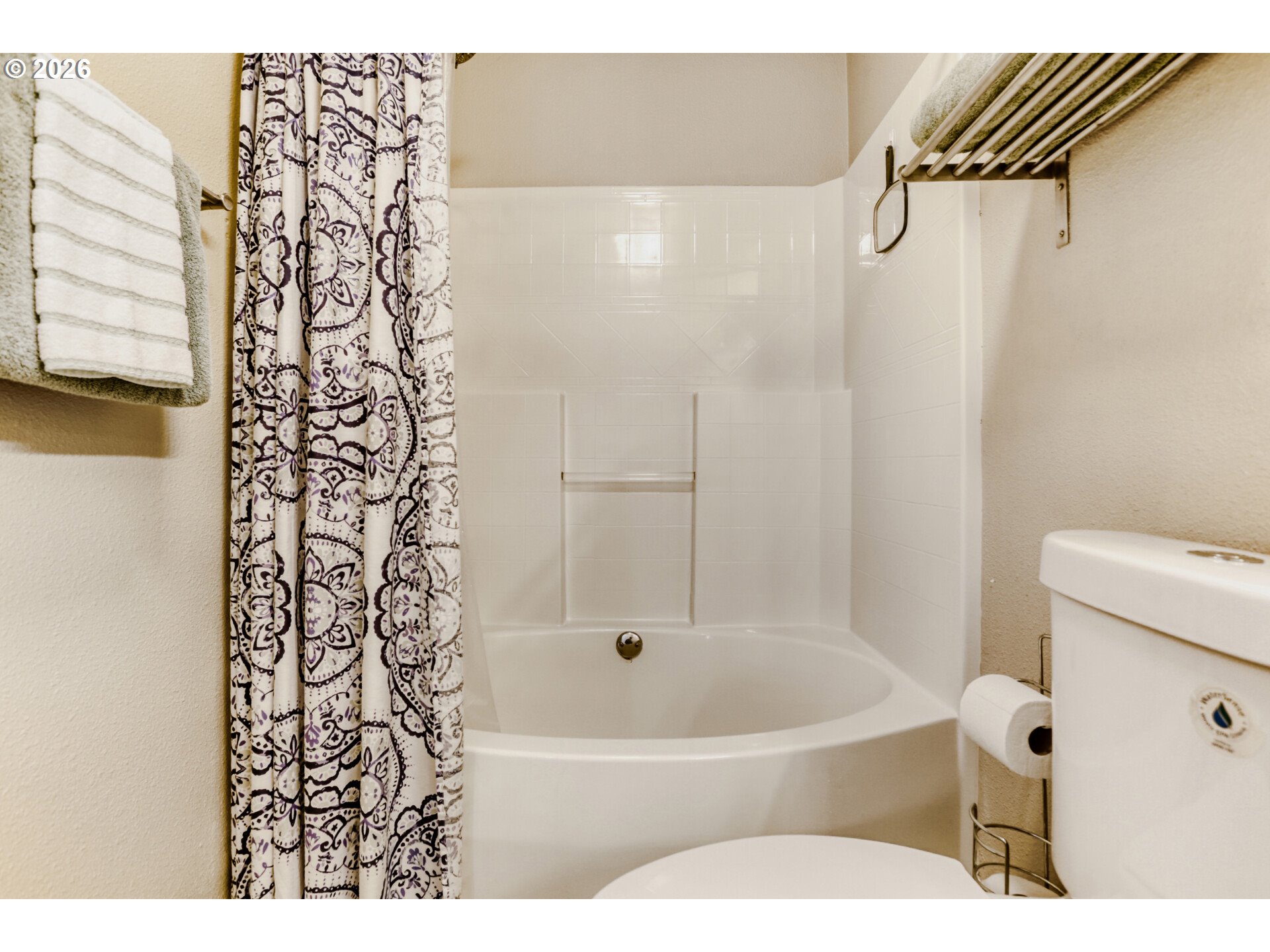 14655 Southwest Beard Road, Unit 202 Beaverton, OR 97007 - Photo 23 of 28 Bathroom