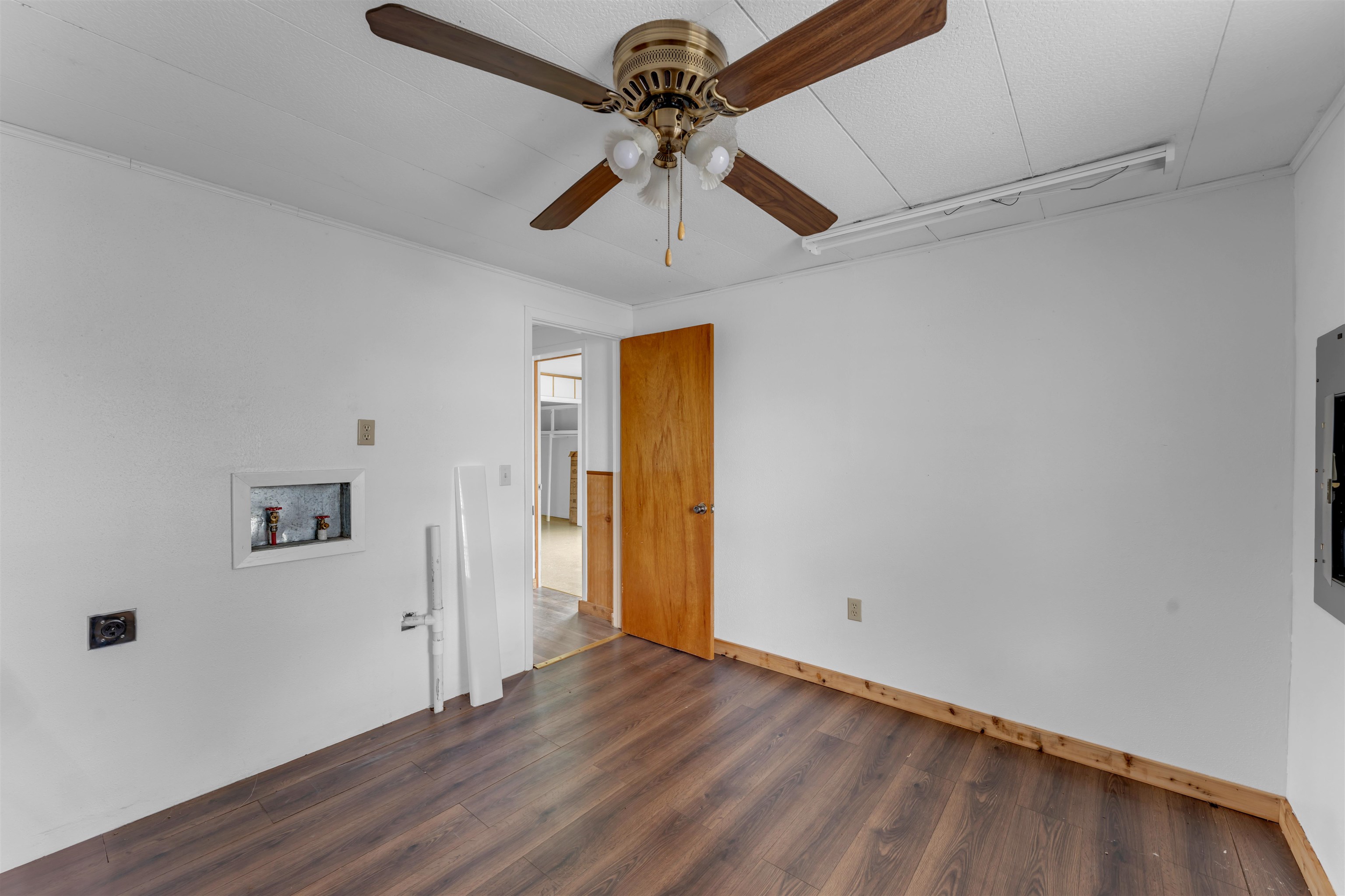 205 Beaver Tow, TX 78672 - Photo 10 of 19