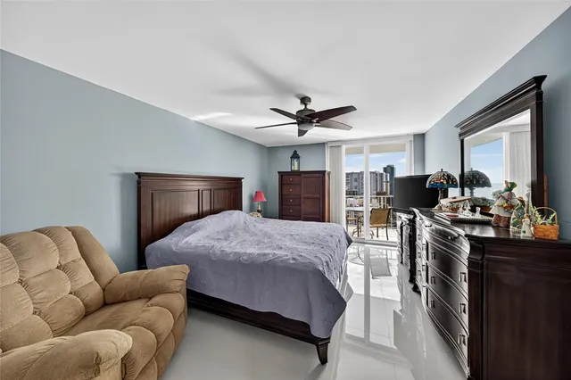 $799,000 | 1010 South Ocean Boulevard, Unit LPH7, Pompano Beach, FL 33062