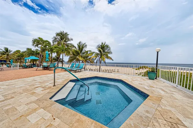 $799,000 | 1010 South Ocean Boulevard, Unit LPH7, Pompano Beach, FL 33062