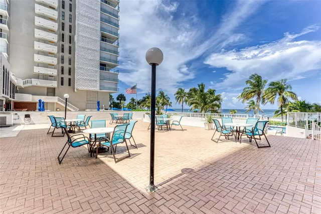 $799,000 | 1010 South Ocean Boulevard, Unit LPH7, Pompano Beach, FL 33062