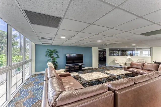 $799,000 | 1010 South Ocean Boulevard, Unit LPH7, Pompano Beach, FL 33062