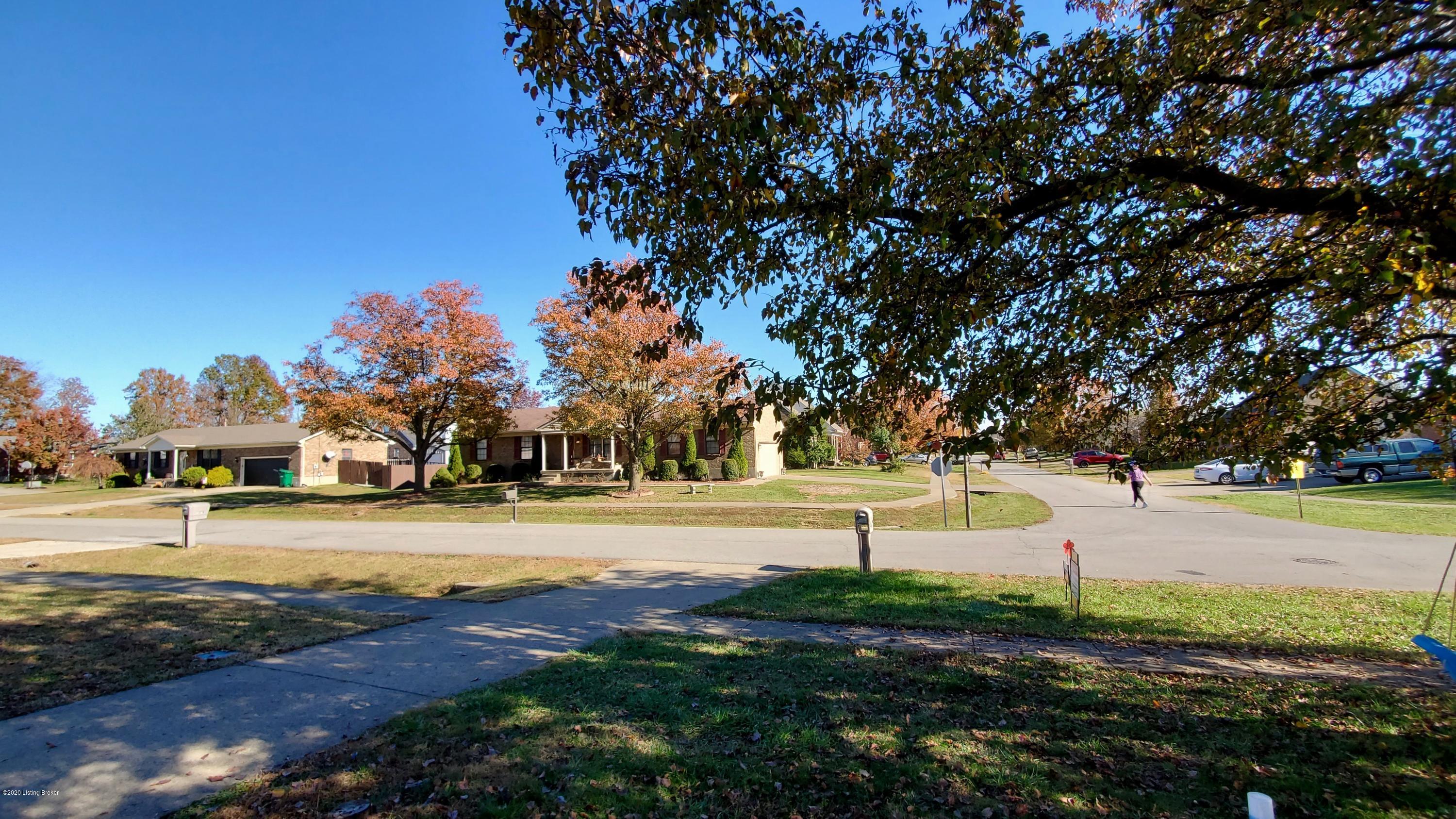 12212 Ridgemont Road Louisville, KY 40229 - Photo 22 of 22 12212 Ridgemont Rd