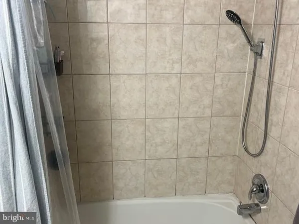 $1,550 | 9926-00 Haldeman Avenue, Unit 133, Philadelphia, PA 19115