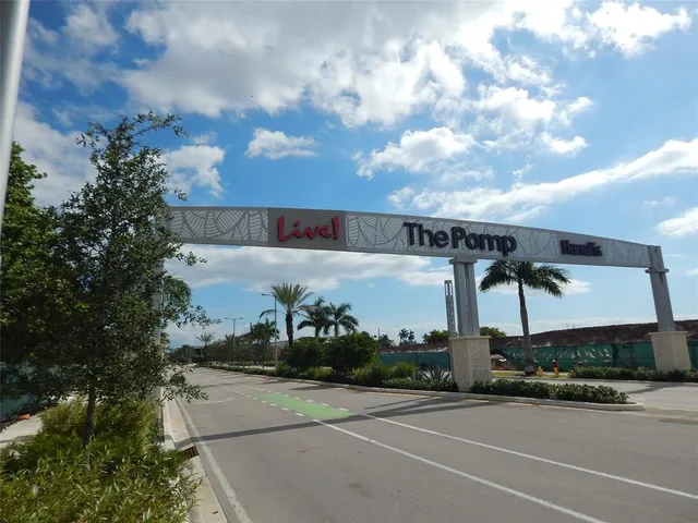 $185,000 | 3100 North Palm Aire Drive, Unit 606, Pompano Beach, FL 33069