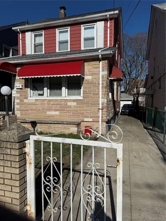 $2,650 | 111-33 208th Street | Queens Village