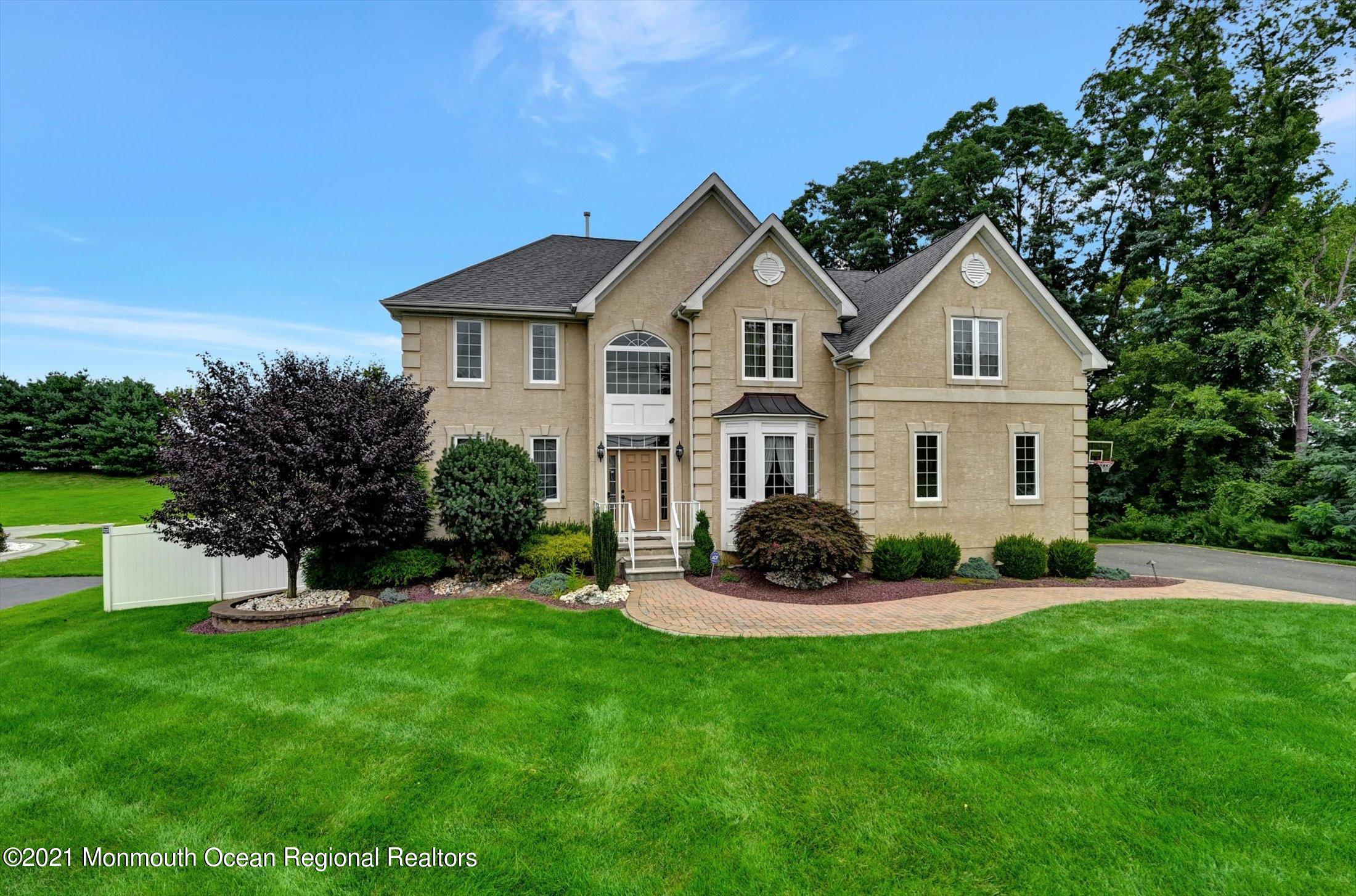 409 East Freehold Road Freehold, NJ 07728 - Photo 2 of 39 02-14097865
