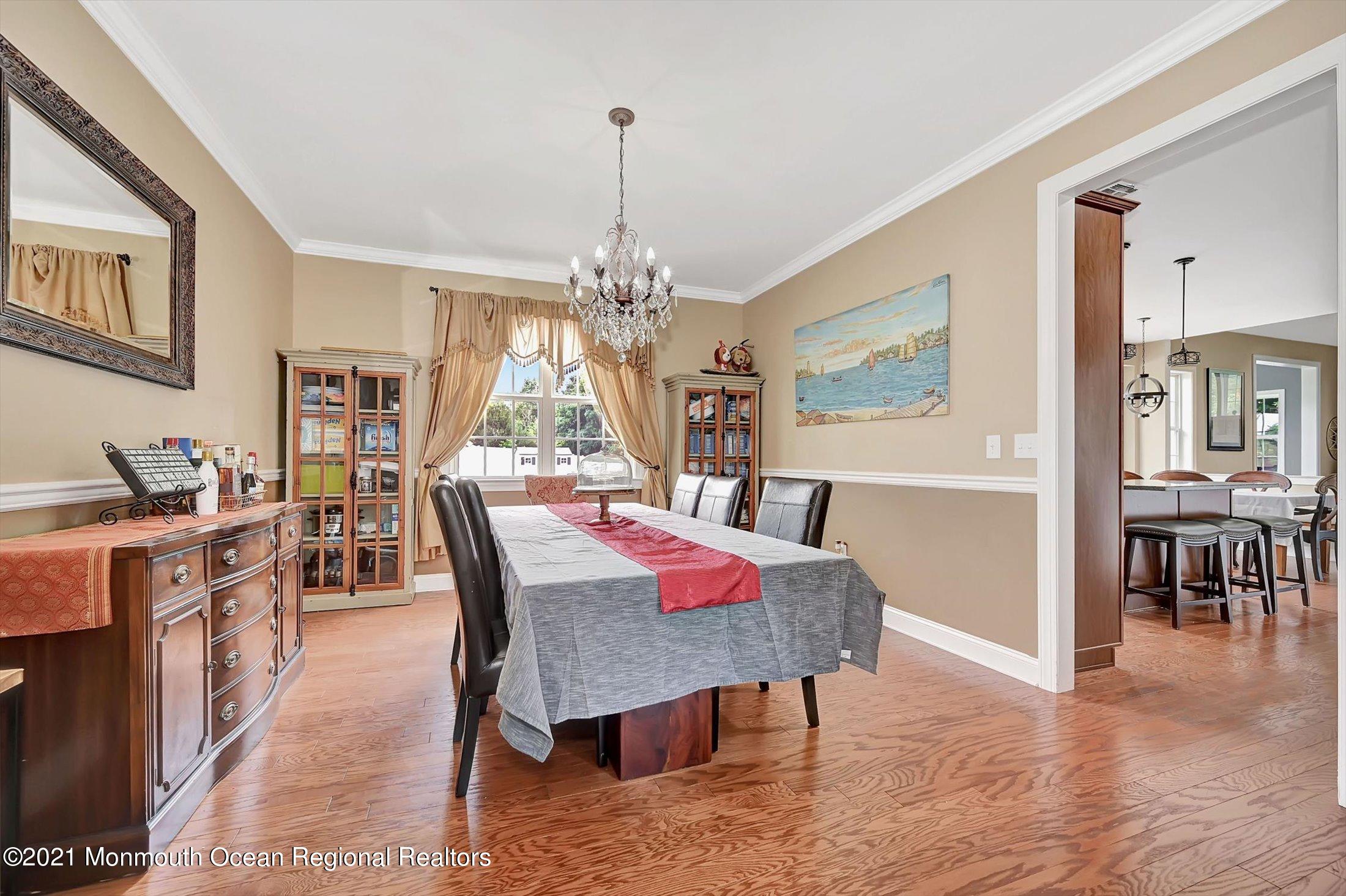 409 East Freehold Road Freehold, NJ 07728 - Photo 6 of 39 07-14097871