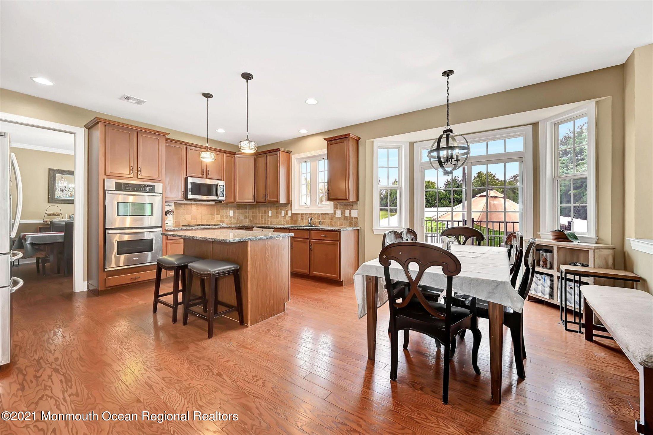 409 East Freehold Road Freehold, NJ 07728 - Photo 8 of 39 09-14097875