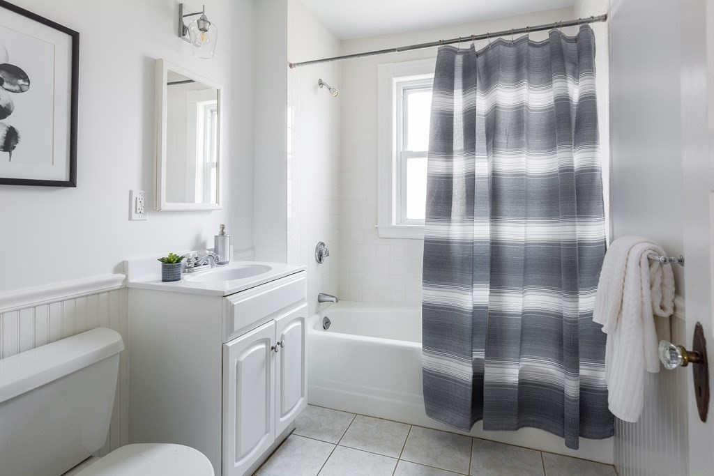 91 Highland Road, Unit 2 Somerville, MA 02144 - Photo 20 of 27 Gallery Image 20