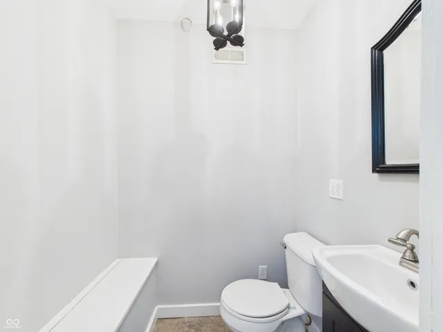 $462,000 | 3263 West County Road 250 South, Dillsboro, IN 47018