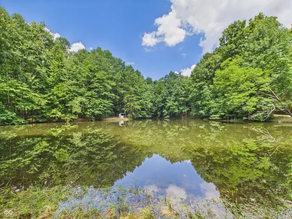 $439,000 | 3263 West County Road 250 South, Dillsboro, IN 47018