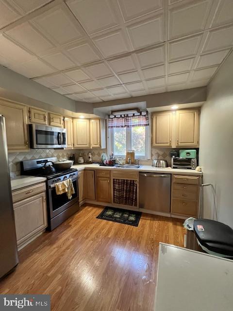2927 Gelena Road Philadelphia, PA 19152 - Photo 9 of 19 Gallery Image 9