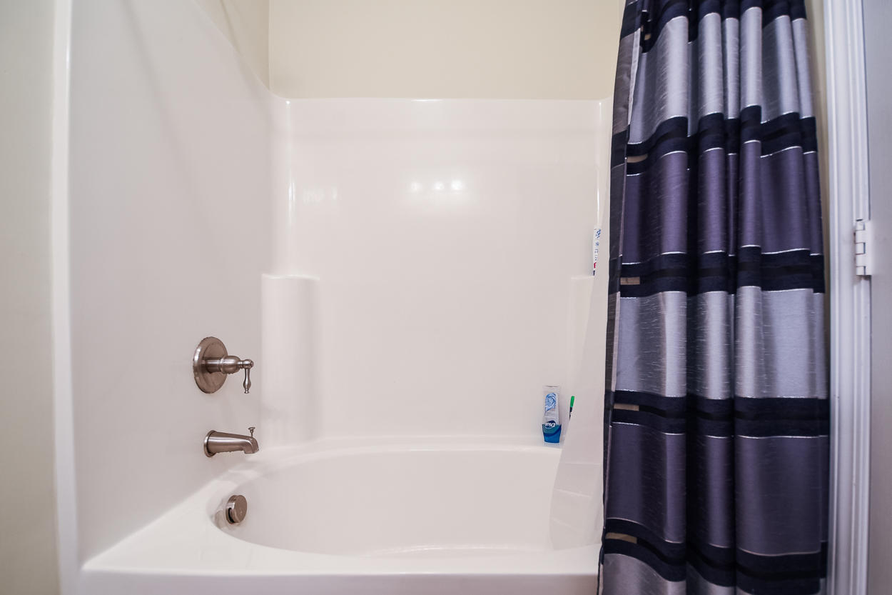 1406 Basildon Road Mount Pleasant, SC 29466 - Photo 14 of 26 Master Bath
