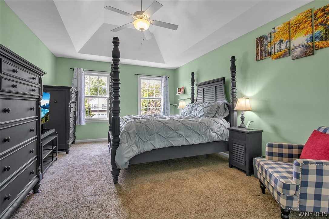 12 Summerfield Drive Lancaster, NY 14086 - Photo 27 of 44