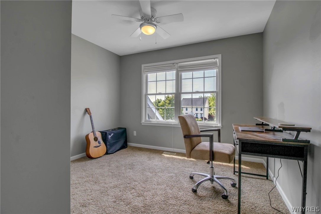 12 Summerfield Drive Lancaster, NY 14086 - Photo 32 of 44