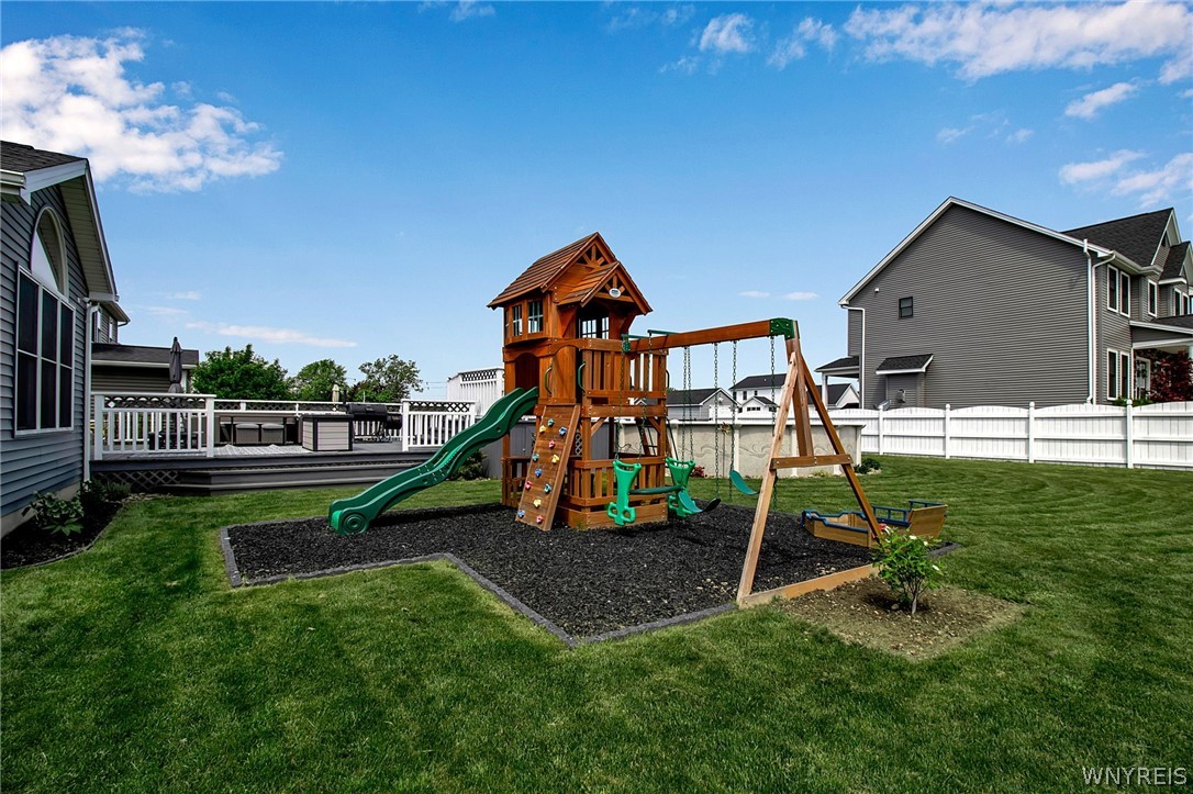 12 Summerfield Drive Lancaster, NY 14086 - Photo 42 of 44