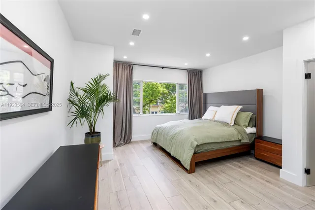 $2,600,000 | 1900 Pizarro Street, Coral Gables, FL 33134