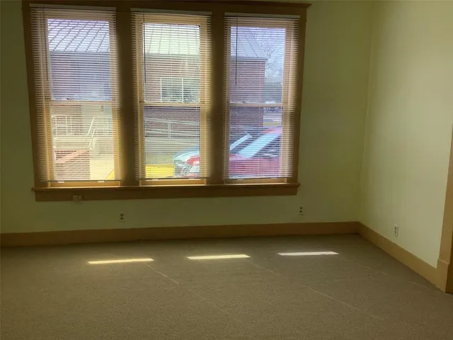 a view of empty room with window
