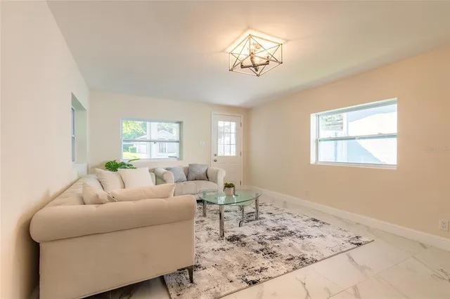 $193,400 | 813 Magnolia Avenue, Holly Hill, FL 32117